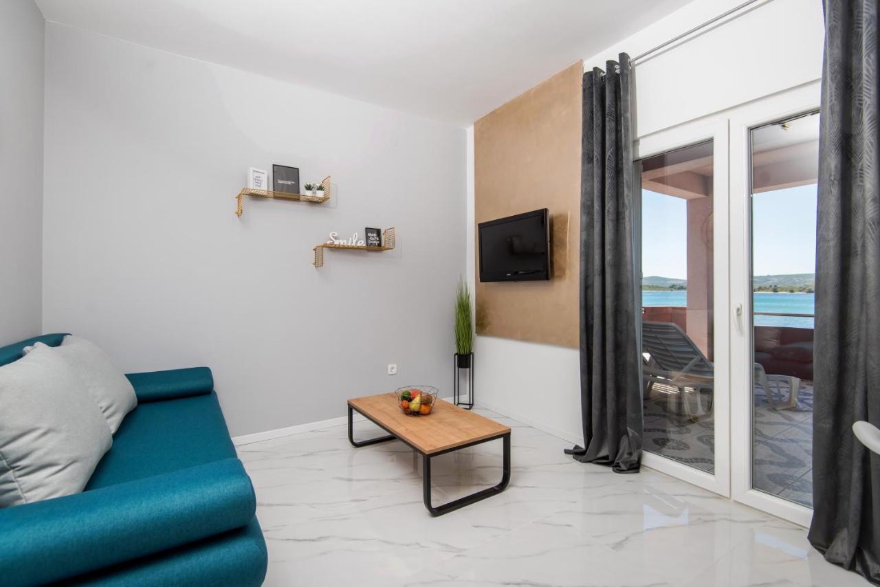 Euroholiday Apartments Turanj Exterior photo