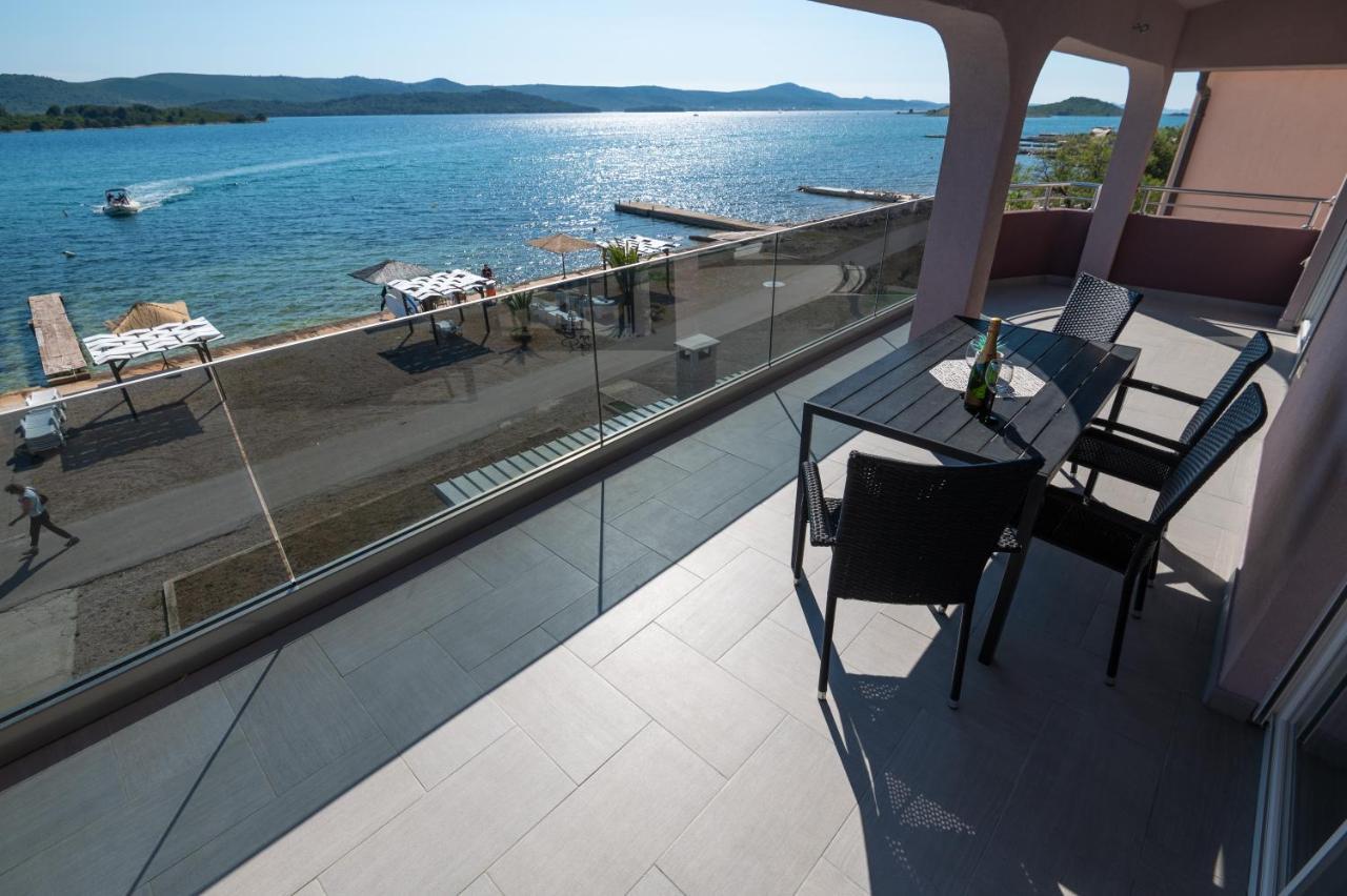 Euroholiday Apartments Turanj Exterior photo