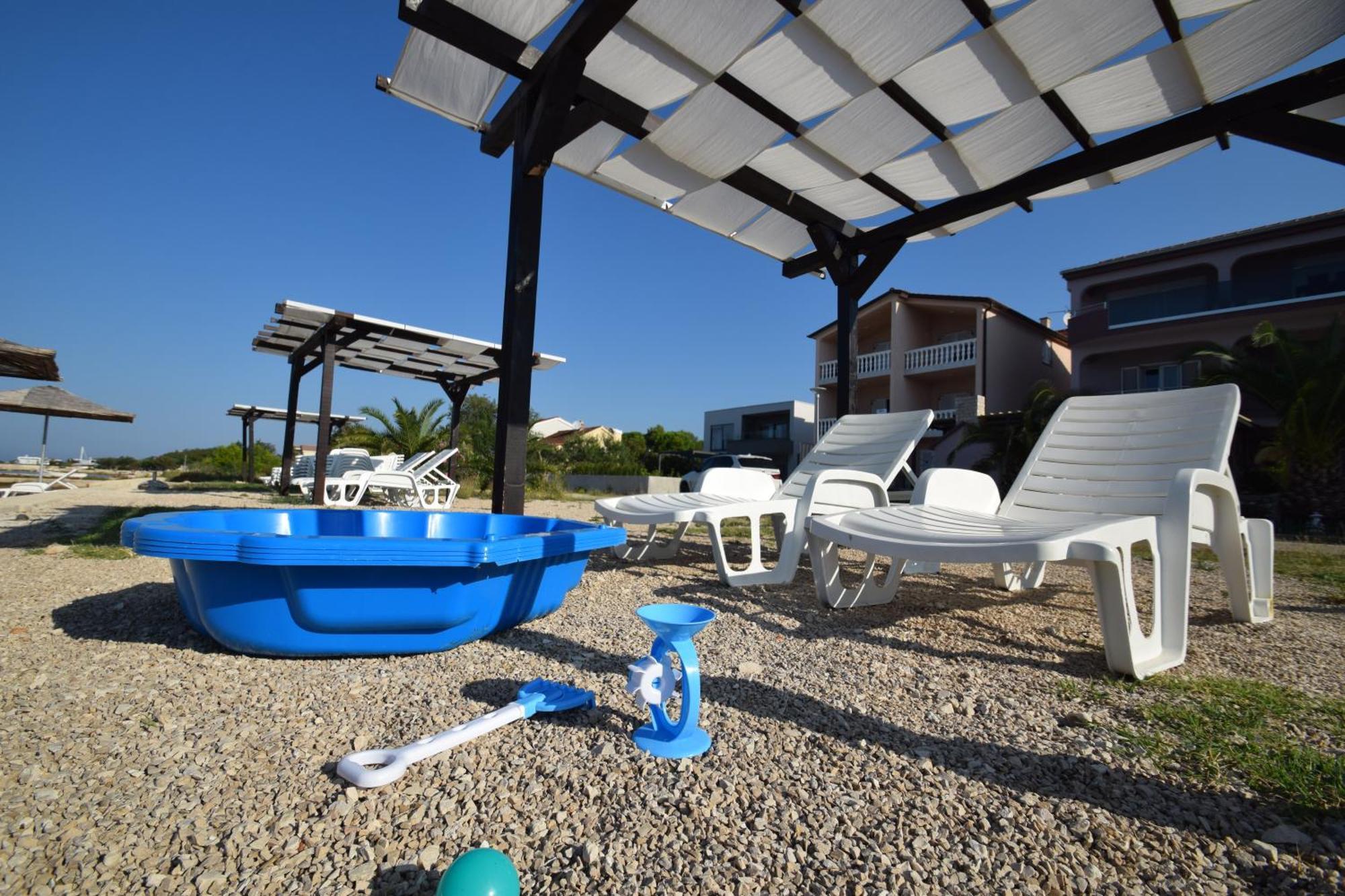 Euroholiday Apartments Turanj Exterior photo