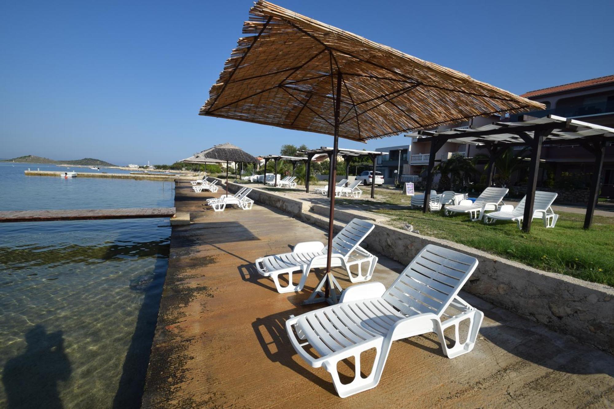Euroholiday Apartments Turanj Exterior photo